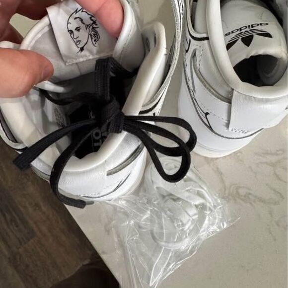 Jeremy Scott x adidas Wings 4.0 Cloud White US Men\'s 8.5 main image 4